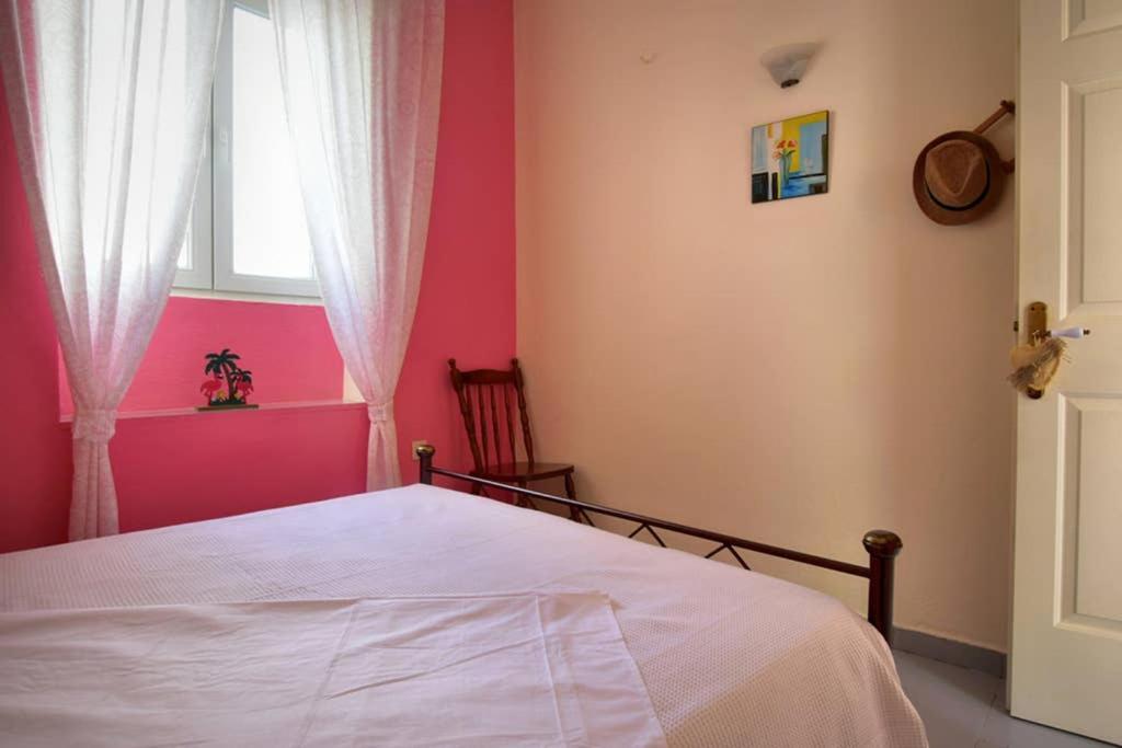 Nafsikas Apartment - Ipsos Beach エクステリア 写真